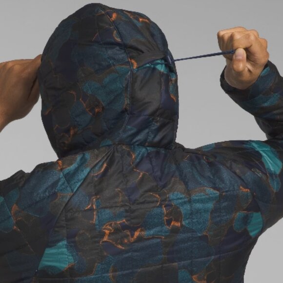 NEW, The North Face Circaloft Half Zip Puffer Pullover - Picture 8 of 16